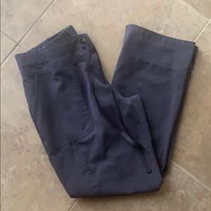 Grey’s Anatomy scrub pants